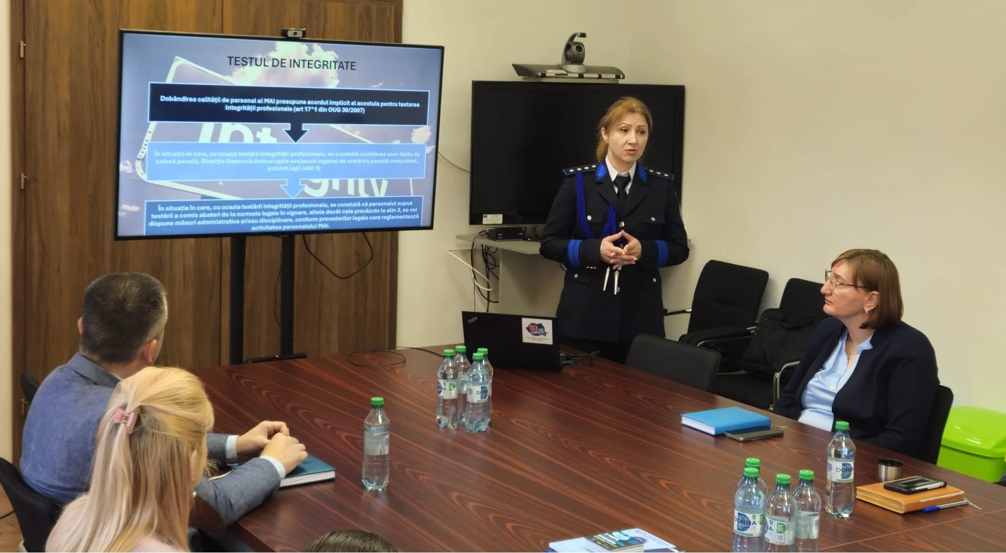 Discuții interactive cu reprezentanții instituțiilor